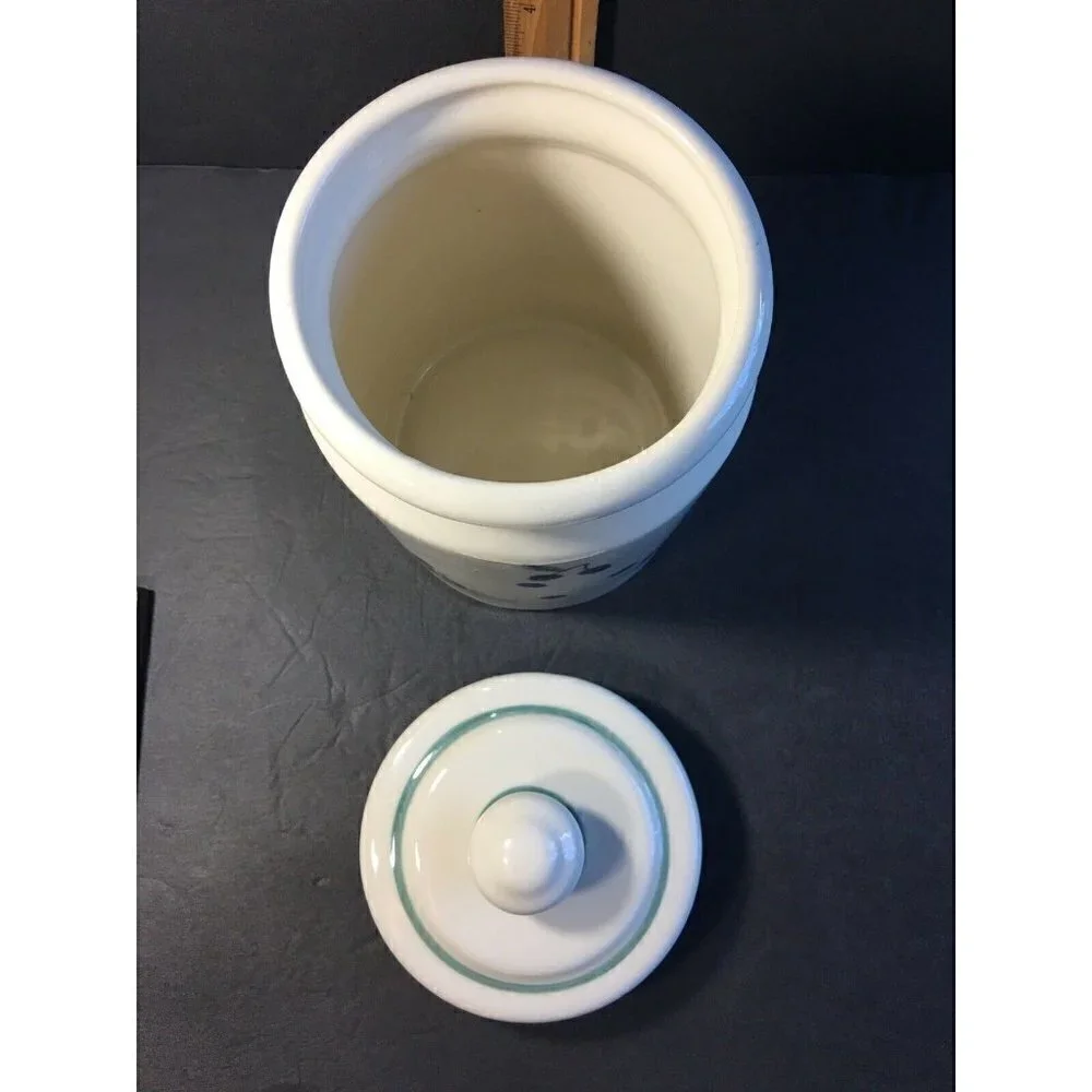 Hartstone stoneware kitchen